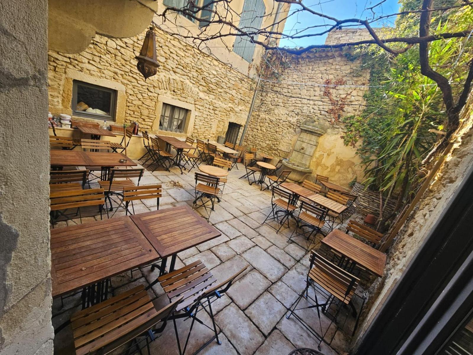 Le Patio Hotell Grignan Exteriör bild